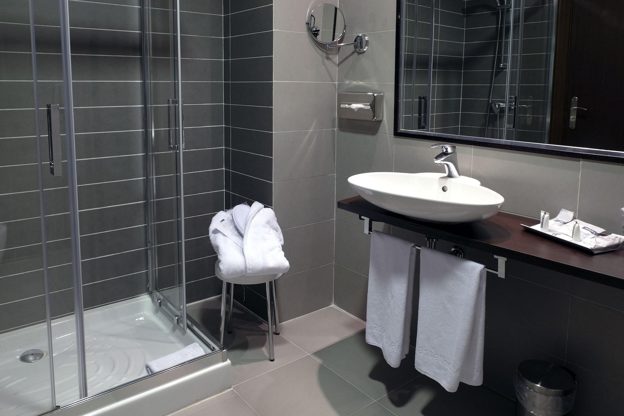 Hotel Asset Torrejon Torrejón de Ardoz Buitenkant foto