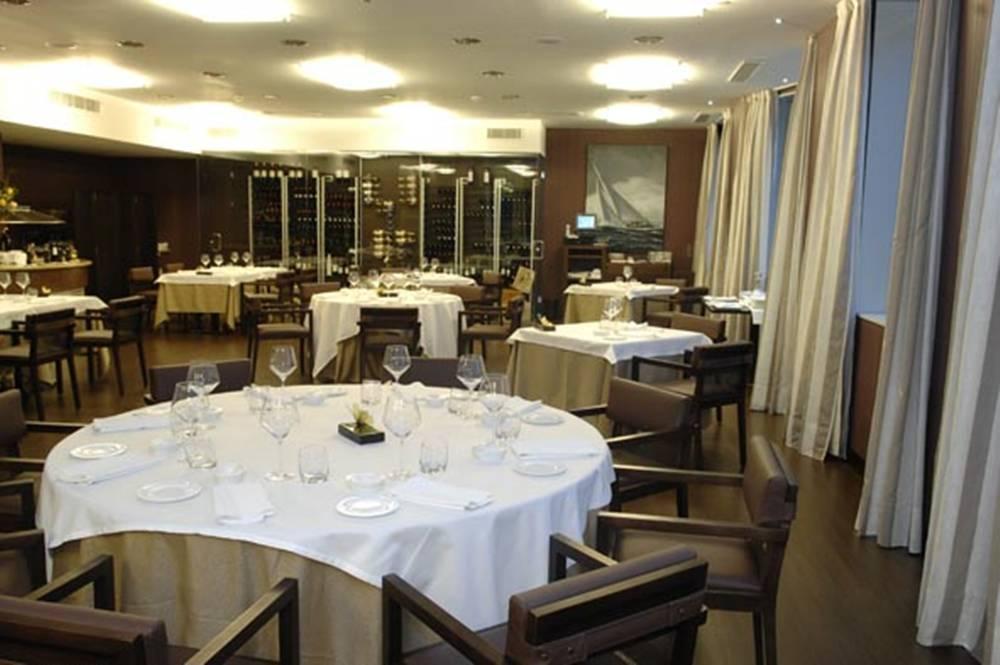 Hotel Asset Torrejon Torrejón de Ardoz Buitenkant foto