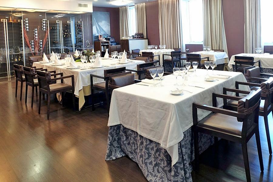 Hotel Asset Torrejon Torrejón de Ardoz Buitenkant foto