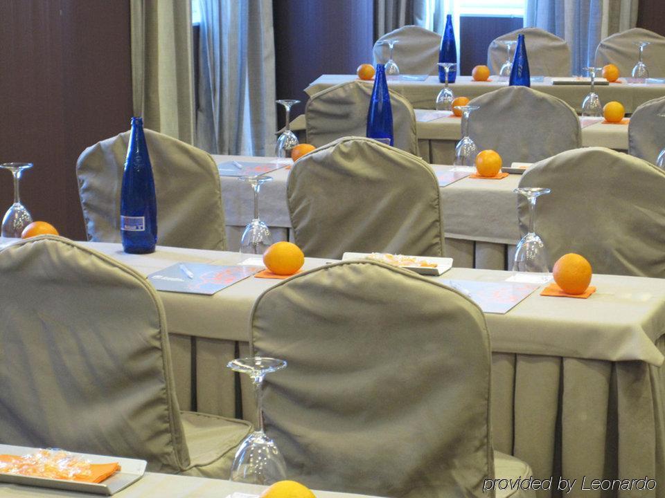 Hotel Asset Torrejon Torrejón de Ardoz Zakenleven foto