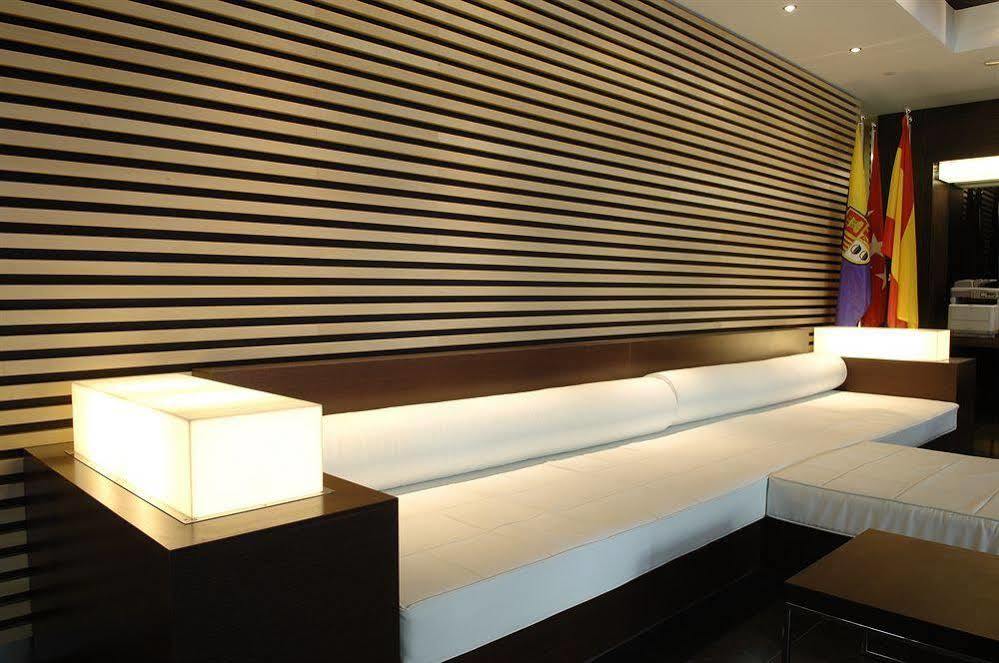Hotel Asset Torrejon Torrejón de Ardoz Buitenkant foto