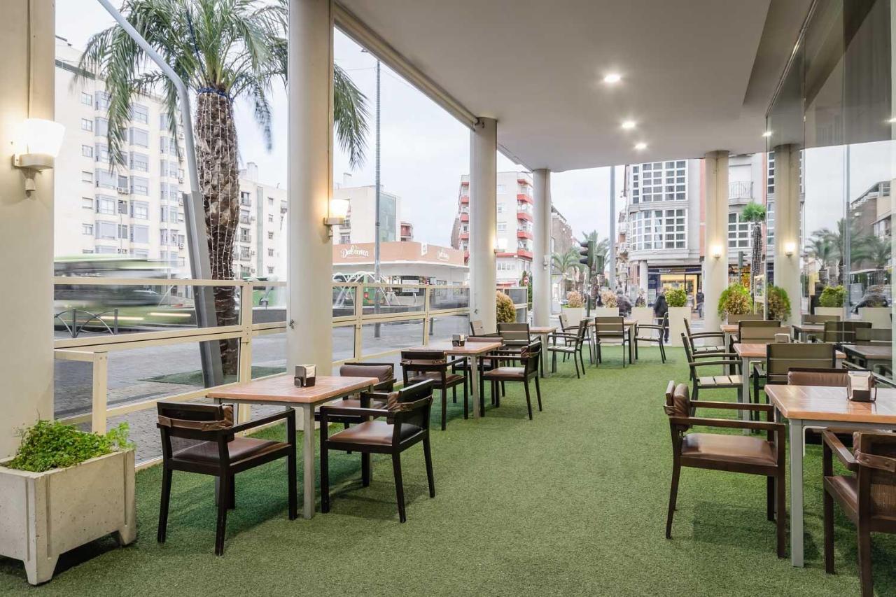 Hotel Asset Torrejon Torrejón de Ardoz Buitenkant foto