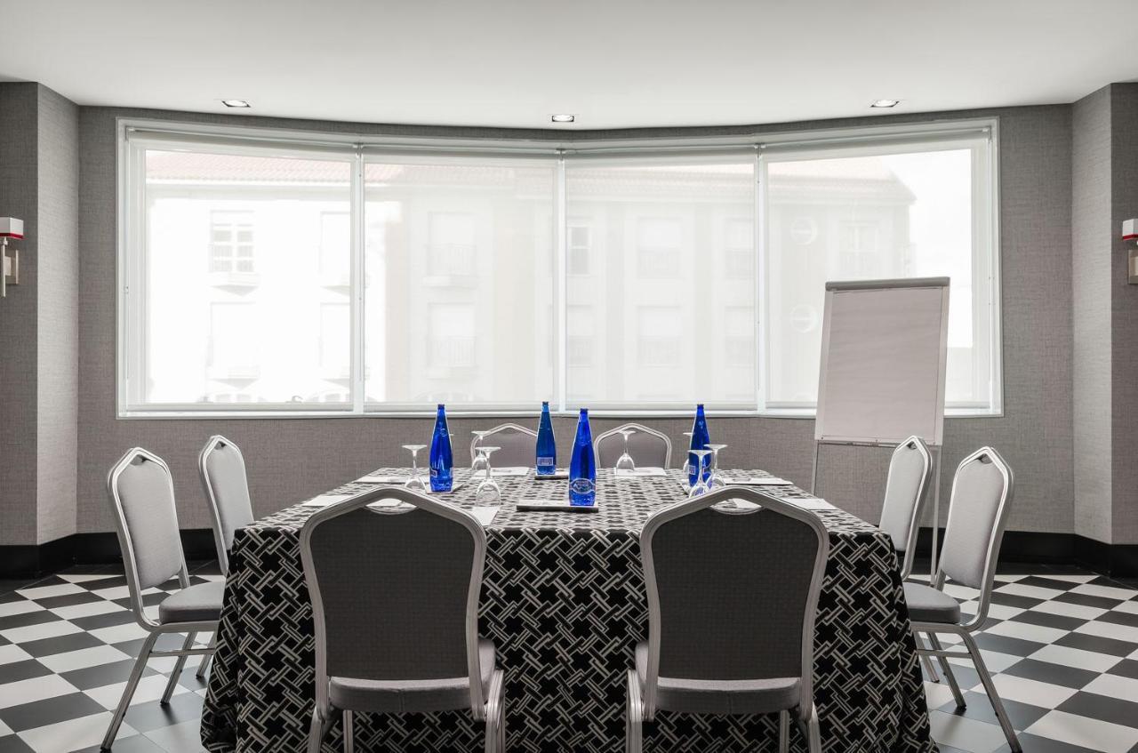 Hotel Asset Torrejon Torrejón de Ardoz Buitenkant foto