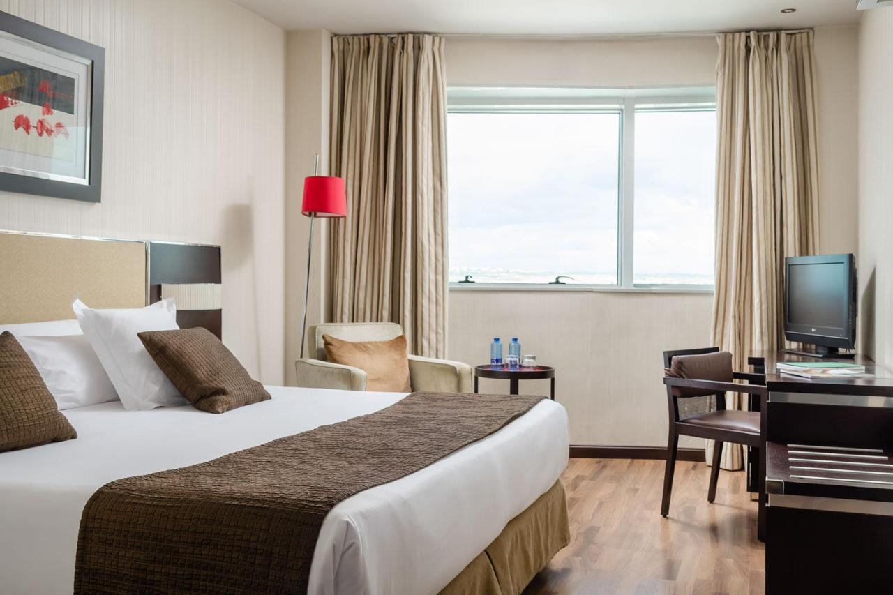 Hotel Asset Torrejon Torrejón de Ardoz Buitenkant foto